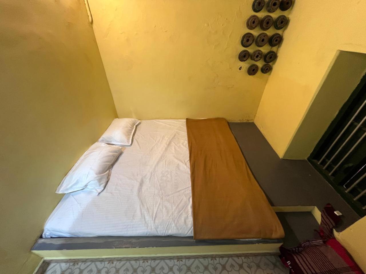 Agraharam Bed And Breakfast 钦奈 外观 照片