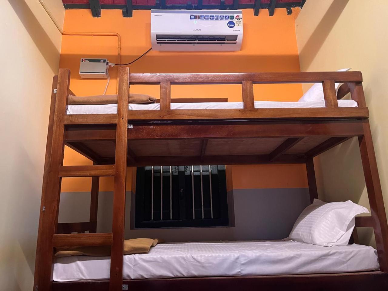 Agraharam Bed And Breakfast 钦奈 外观 照片