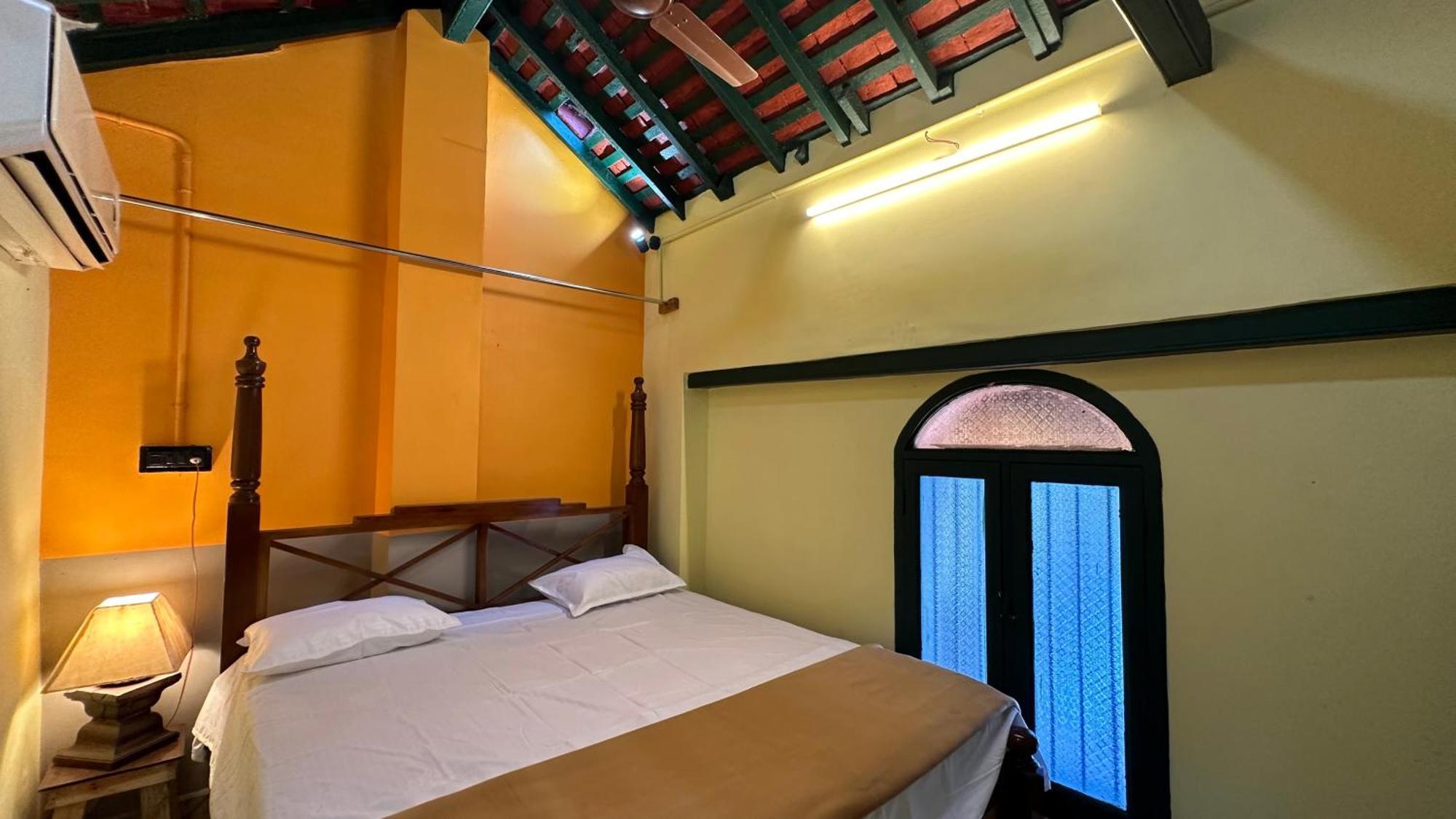 Agraharam Bed And Breakfast 钦奈 外观 照片