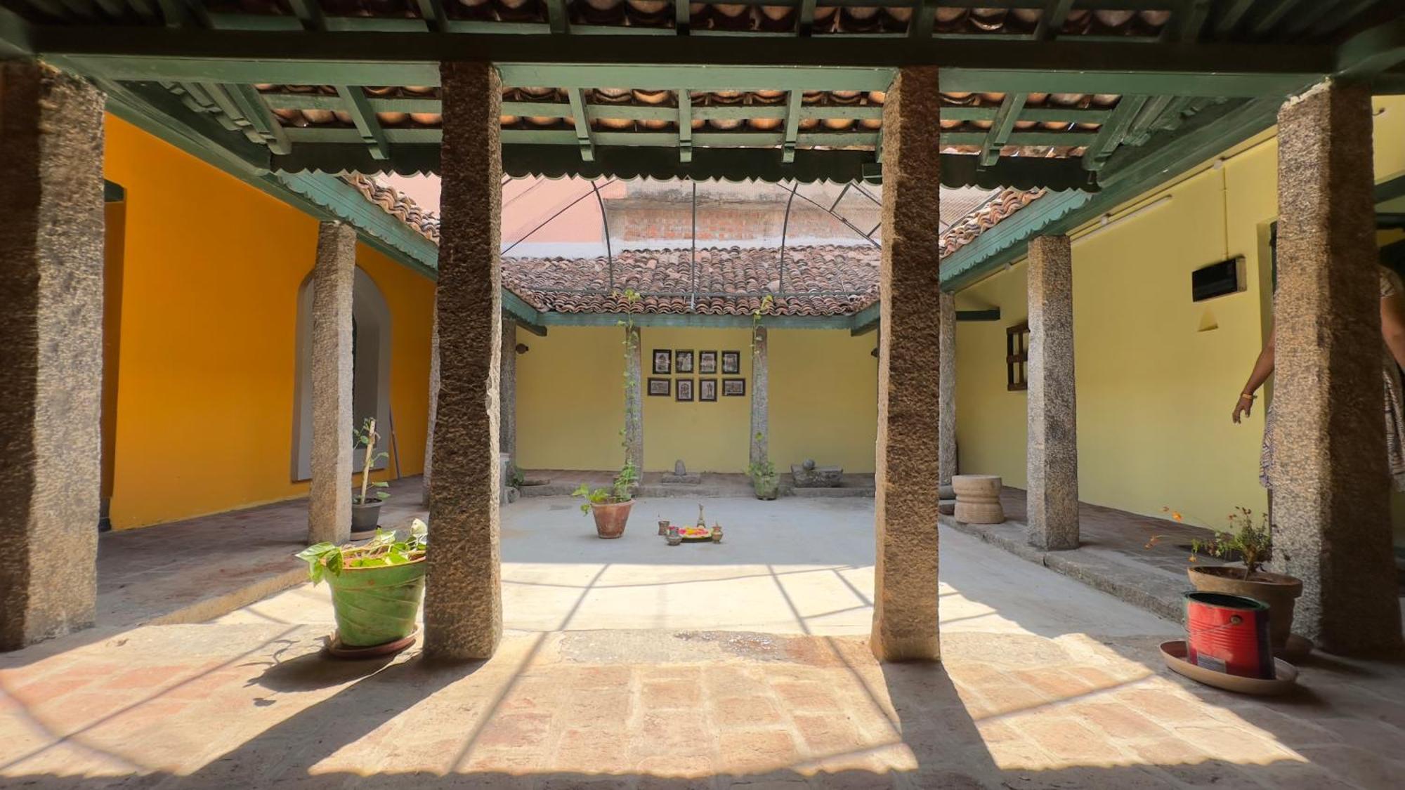 Agraharam Bed And Breakfast 钦奈 外观 照片