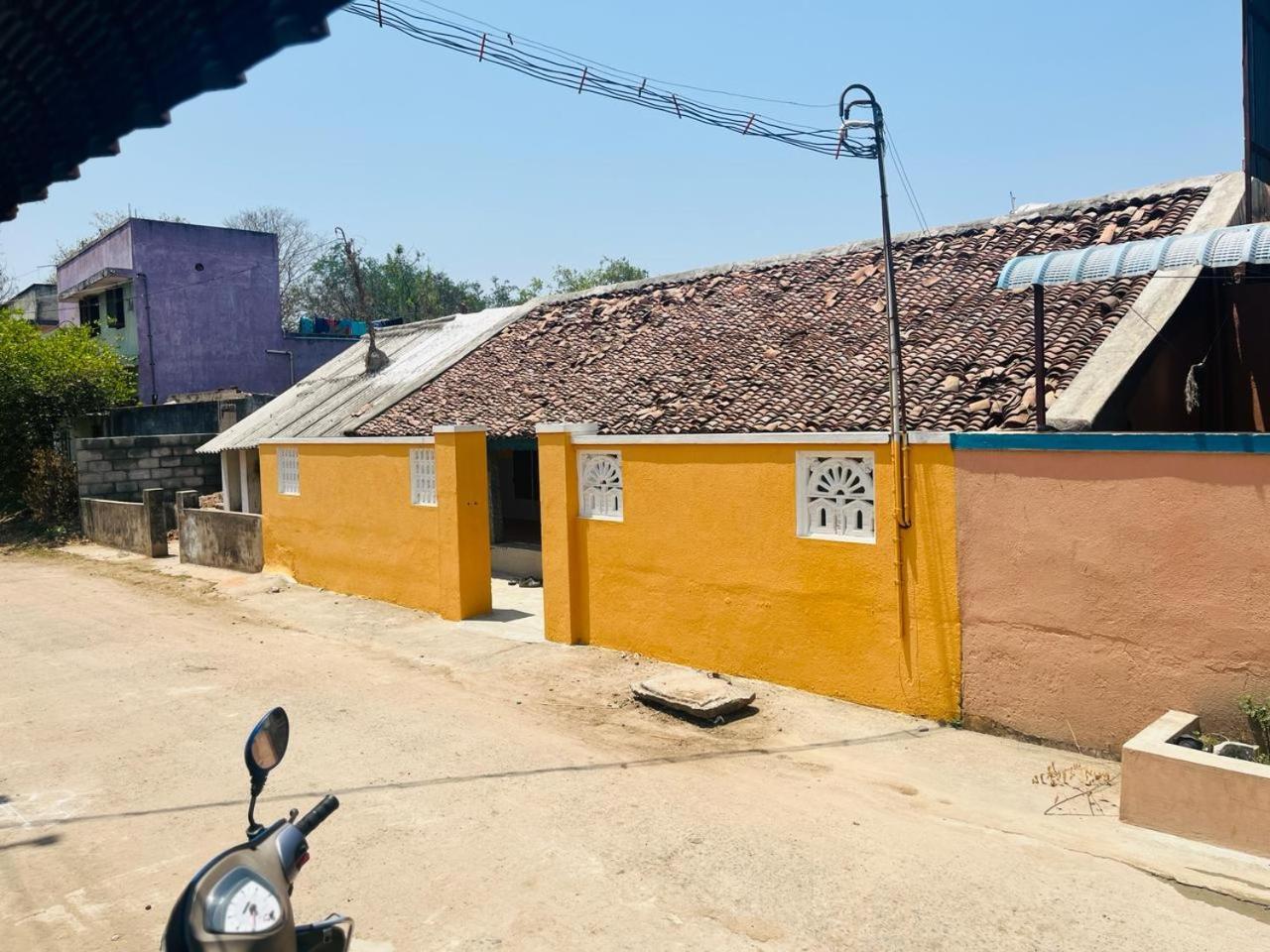 Agraharam Bed And Breakfast 钦奈 外观 照片