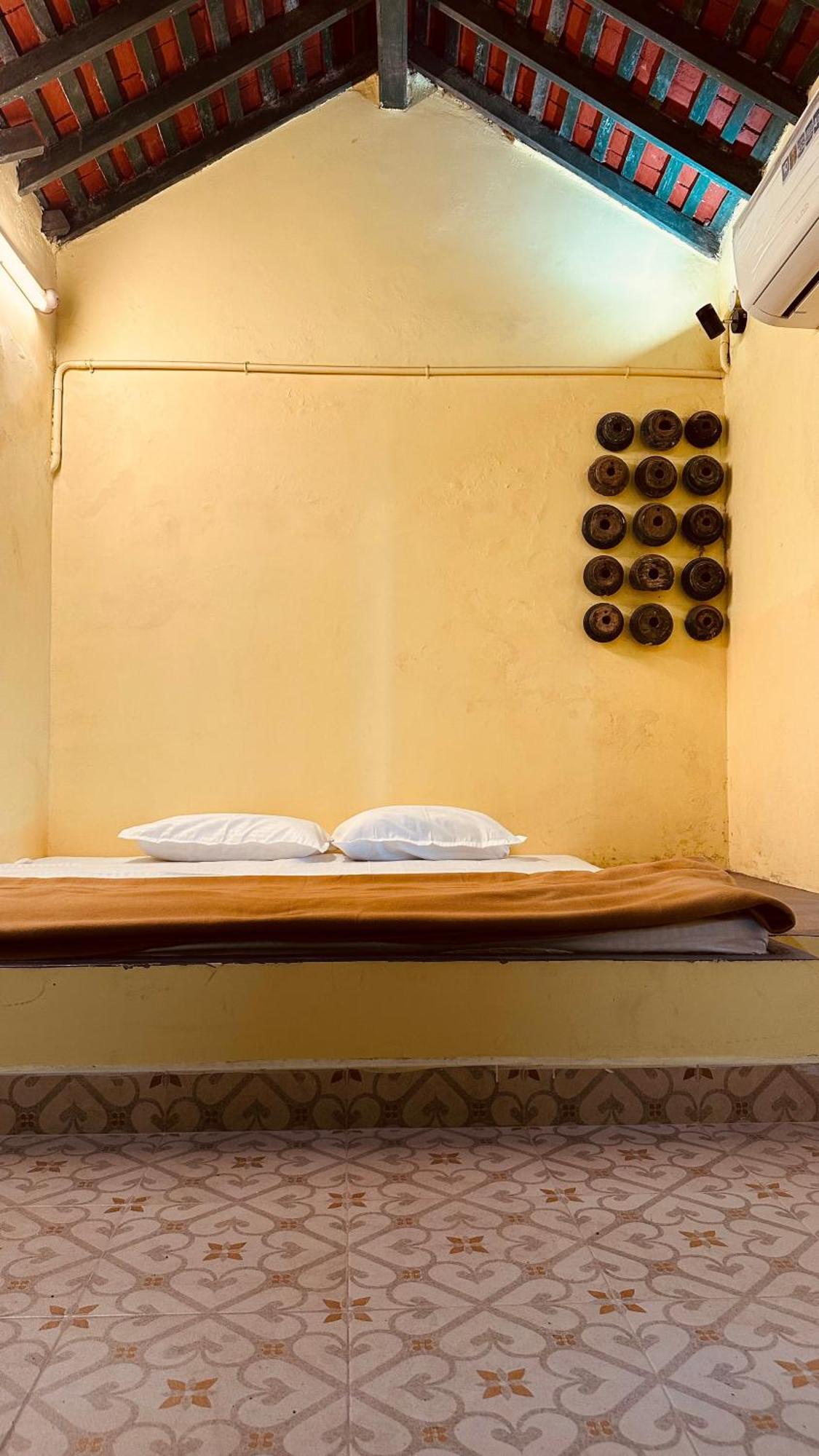 Agraharam Bed And Breakfast 钦奈 外观 照片